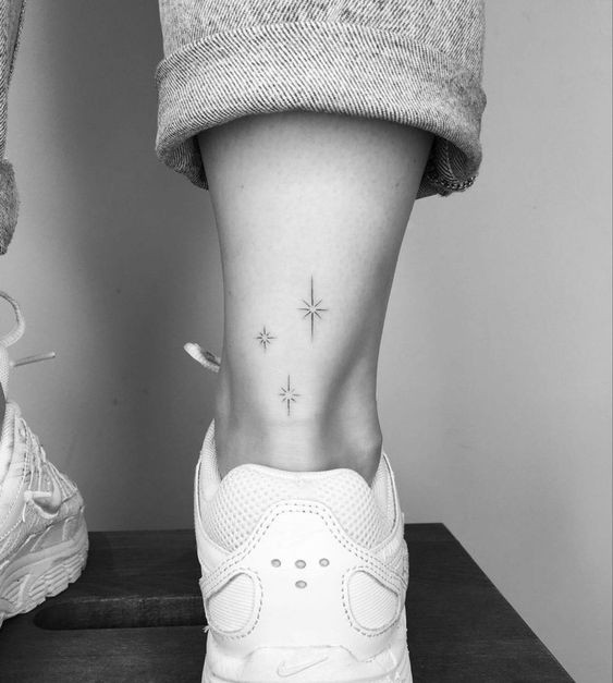44 top idées de tatouages étoiles + leurs significations 5