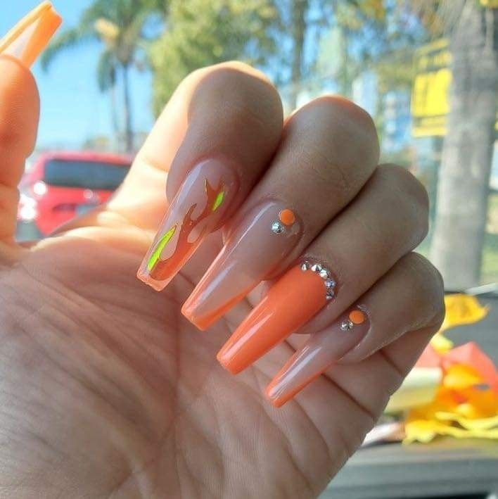 18 Top idées de Nails Art Orange pour s'inspirer 6