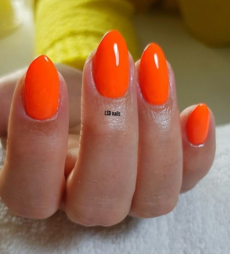 18 Top idées de Nails Art Orange pour s'inspirer 11