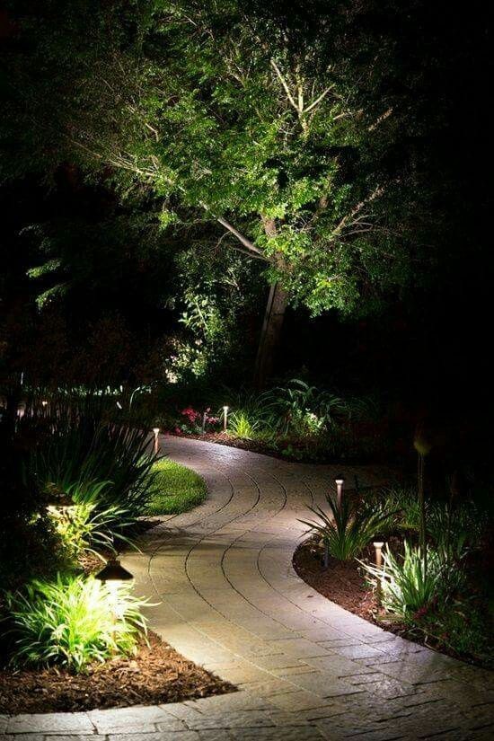 Eclairage de jardin : 56 idées pour égayer votre jardin 3 Eclairage de jardin : 56 idées pour égayer votre jardin 3
