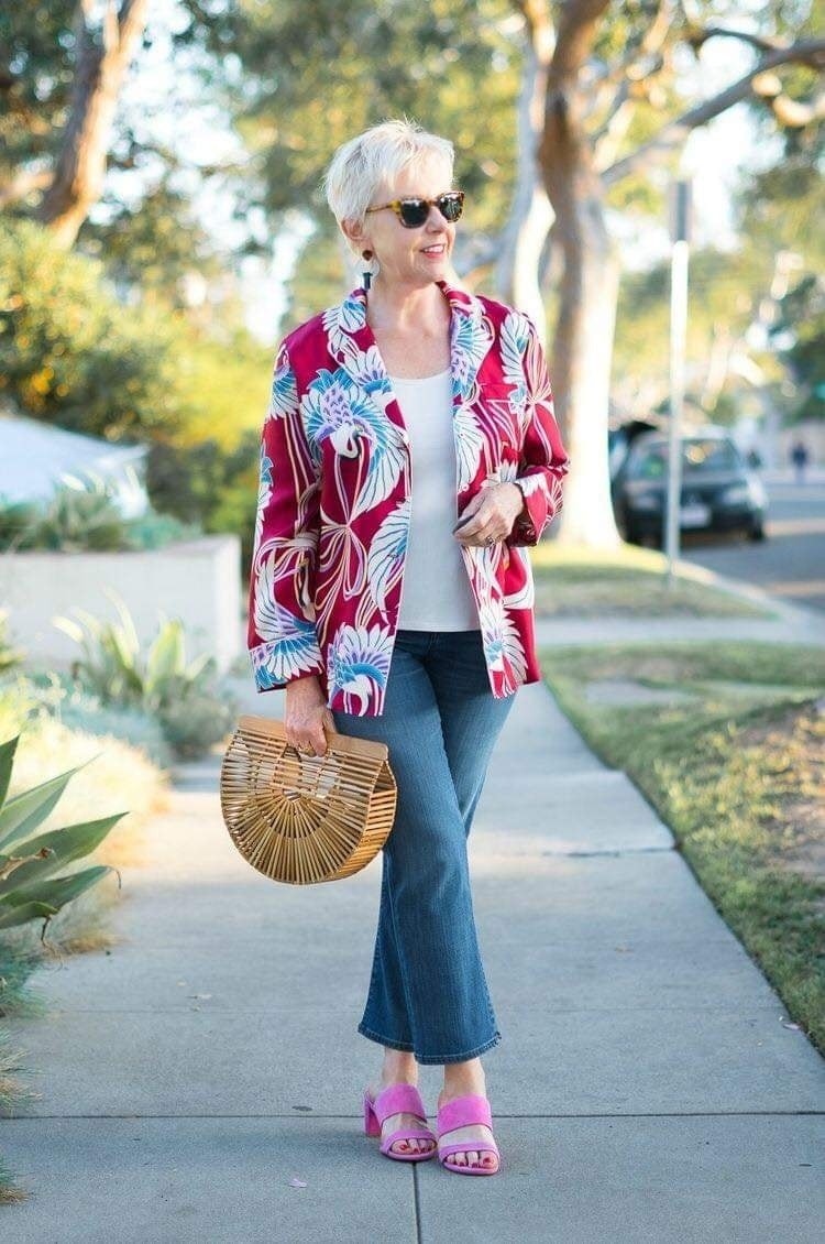 35 Tenues inspirées pour femme à partir de 50 ans 4