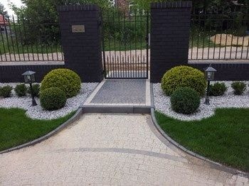 24 idées de jardins pour orner l'entrée des maisons avec beaucoup de style 1