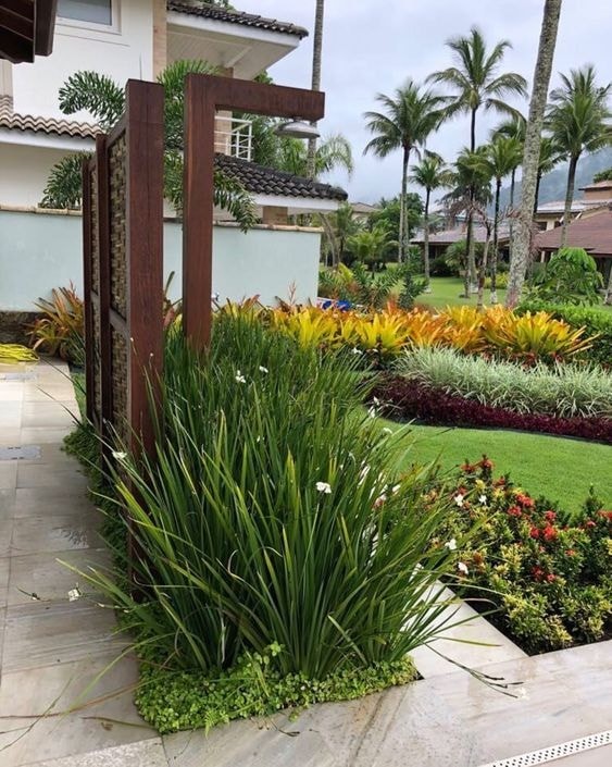 24 idées de jardins pour orner l'entrée des maisons avec beaucoup de style 7 24 idées de jardins pour orner l'entrée des maisons avec beaucoup de style 7