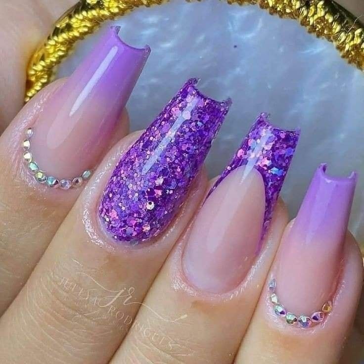 28 Nails art pour des Ongles dans les tons Violet 2