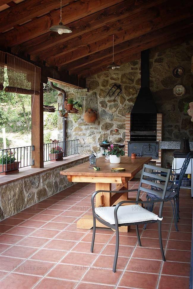 23 Idées de patio couvert pour vous inspirer 18