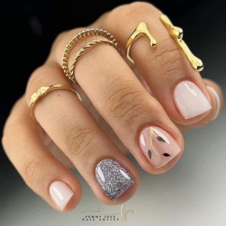 25 Magnifiques modèles sur de petits ongles 18 25 Magnifiques modèles sur de petits ongles 18