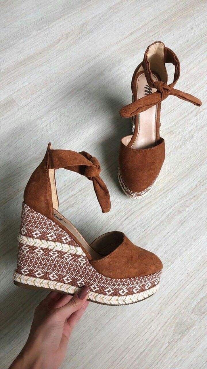 24 idées d'espadrilles tendances 11 24 idées d'espadrilles tendances 11