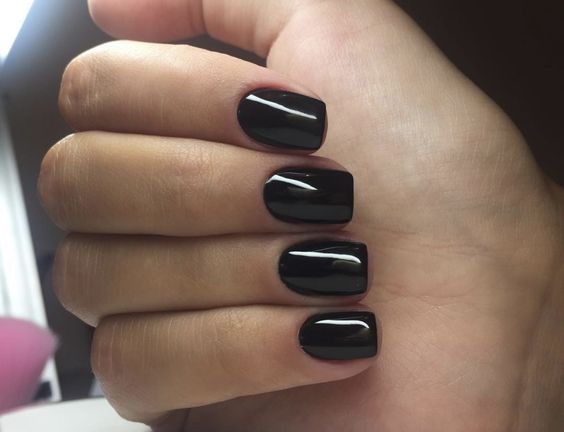 21 top idées de vernis à ongles pour l'hiver 1 21 top idées de vernis à ongles pour l'hiver 1