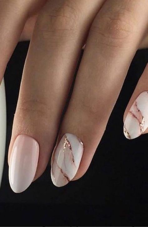 21 top idées de vernis à ongles pour l'hiver 8