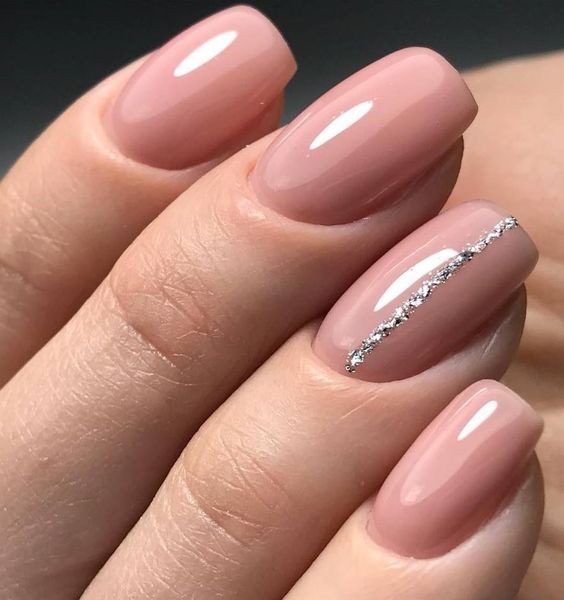 21 top idées de vernis à ongles pour l'hiver 16