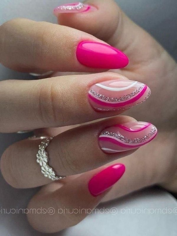 17 idées pour des ongles roses Barbie 1