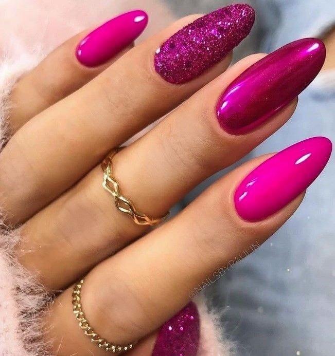17 idées pour des ongles roses Barbie 5 17 idées pour des ongles roses Barbie 5