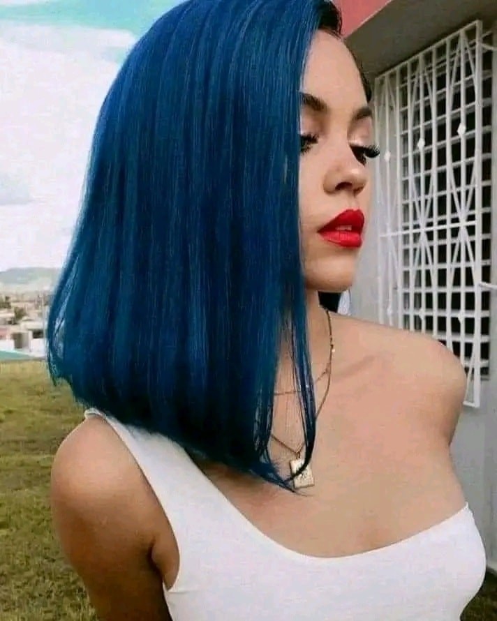 10 idées de couleurs de cheveux en bleue 1 10 idées de couleurs de cheveux en bleue 1