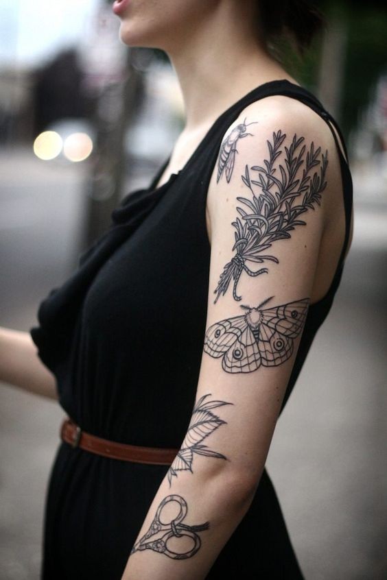 20 belles idées de tatouages manchette femme 16