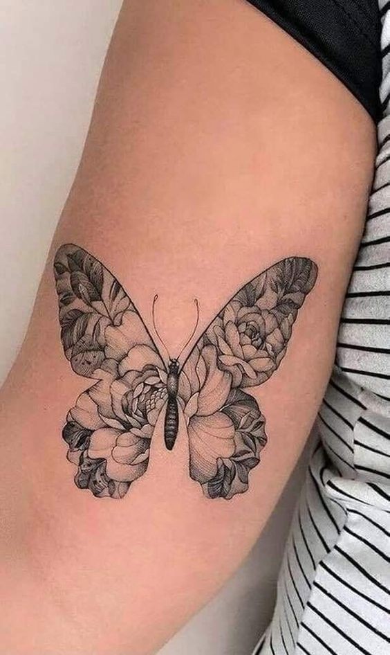 29 top idées de tatouage papillon pour femme 5
