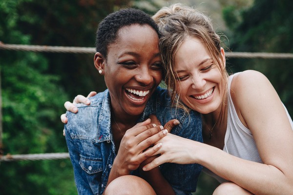 38 signes qui prouvent que vous êtes dans une amitié sincère 2