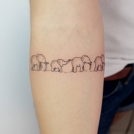 40 meilleures idées de tatouage familial pour vous inspirer 22 40 meilleures idées de tatouage familial pour vous inspirer 22