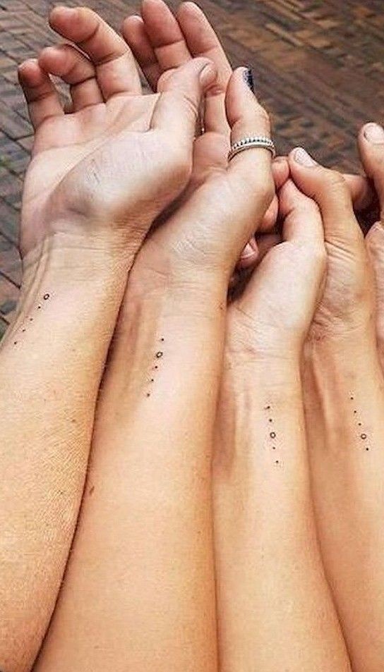 40 meilleures idées de tatouage familial pour vous inspirer 32 40 meilleures idées de tatouage familial pour vous inspirer 32