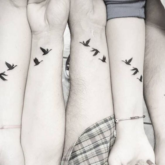 40 meilleures idées de tatouage familial pour vous inspirer 39 40 meilleures idées de tatouage familial pour vous inspirer 39