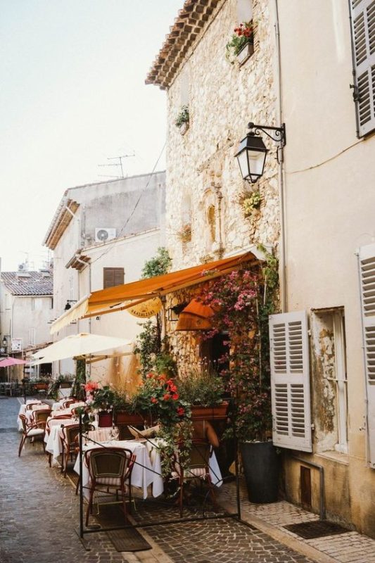 Les 10 petites villes les plus romantiques de France 10