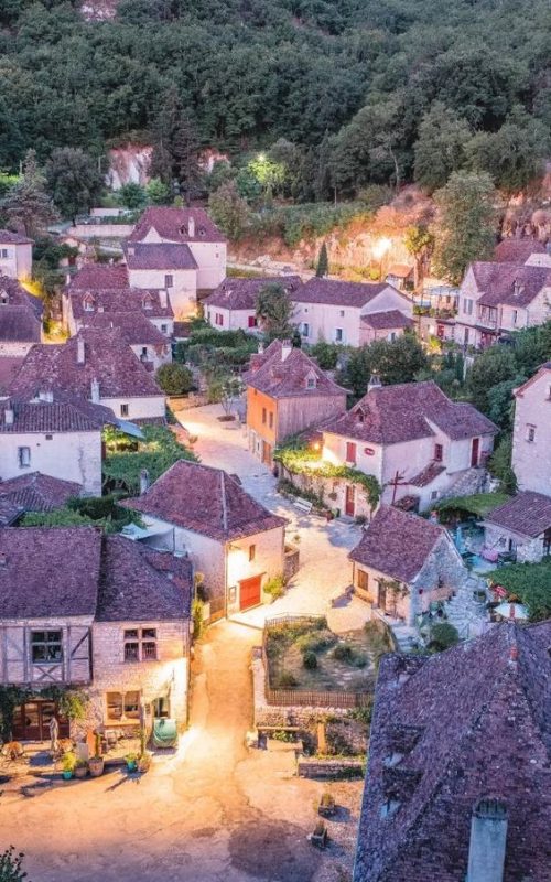 Les 10 plus beaux villages pour un mariage en France 3