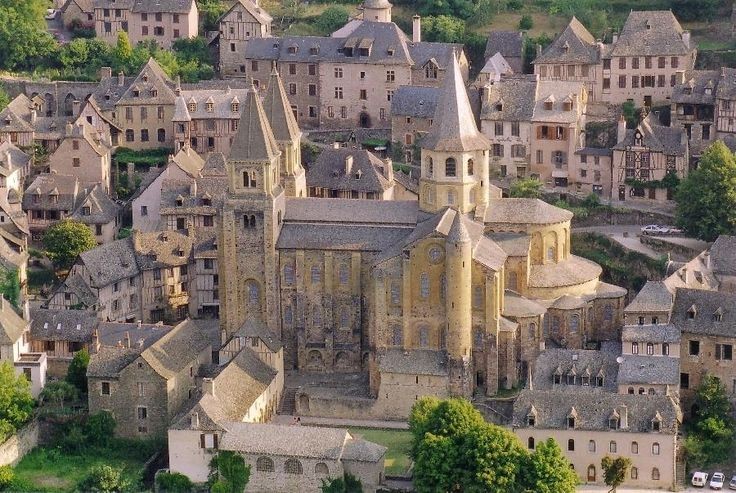 Les 10 plus beaux villages pour un mariage en France 8
