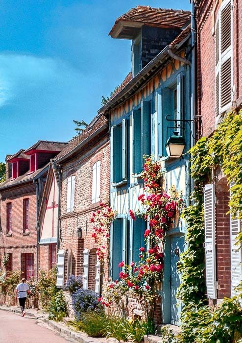 Les 10 plus beaux villages pour un mariage en France 10