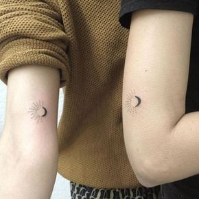 Tatouage sœur minimaliste : Les 31 tatouages ??assortis les plus cool dont vous avez besoin 34