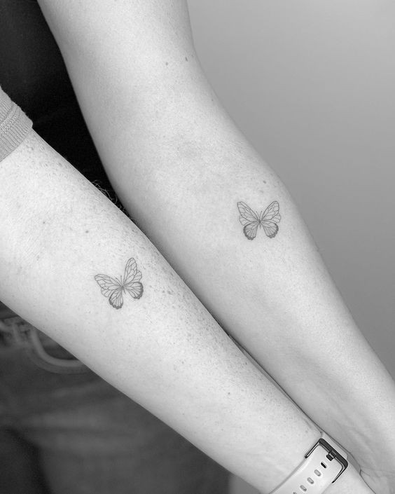Tatouage sœur minimaliste : Les 31 tatouages ??assortis les plus cool dont vous avez besoin 1