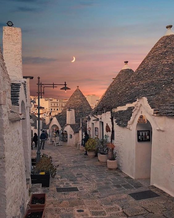 Top 10 des villages pittoresques pour une escapade romantique 6