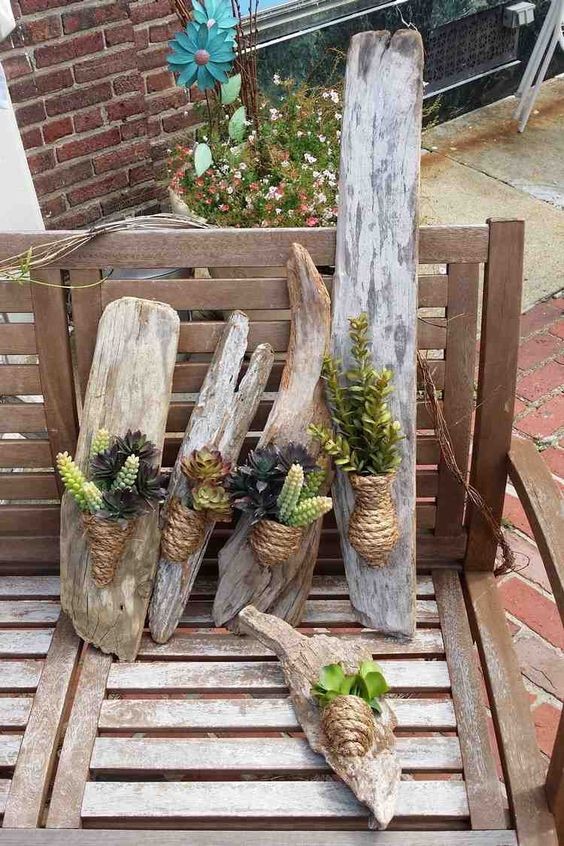 Déco de jardin en bois flotté : 23 idées à adopter 17