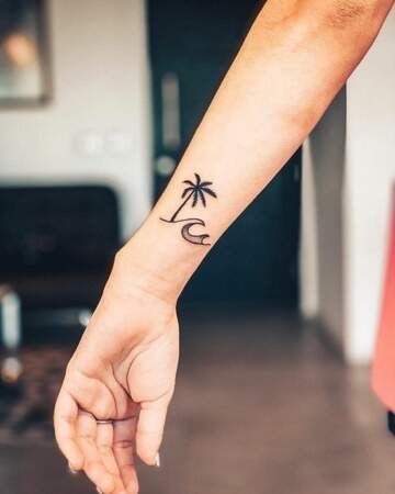 57 idées uniques de tatouage d'avant-bras pour les femmes 19