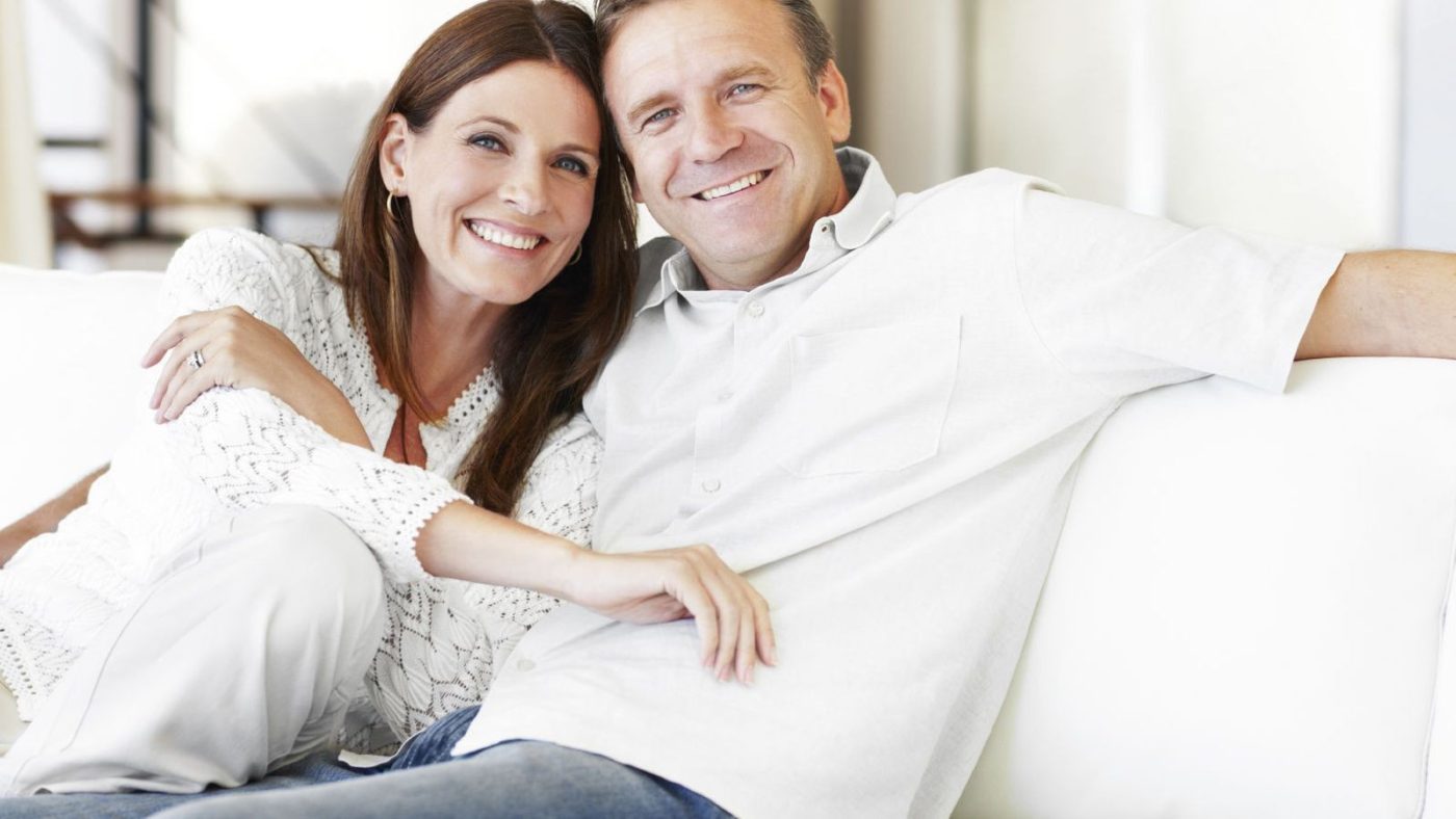 Behavior of a married woman in love in secret 4