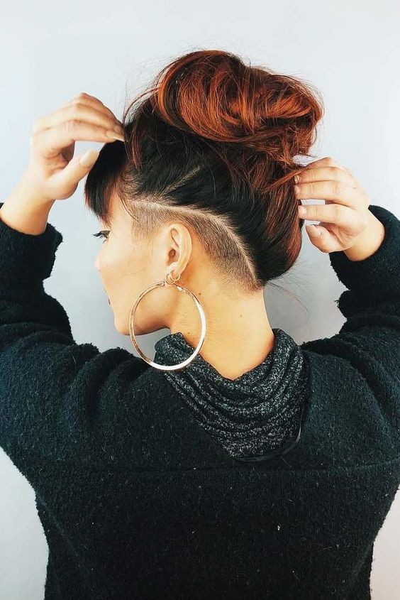 Les 70 coiffures Undercut pour femmes les plus cool à essayer en 2023 46