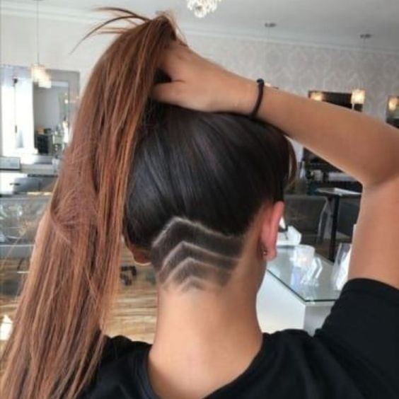 Les 70 coiffures Undercut pour femmes les plus cool à essayer en 2023 57