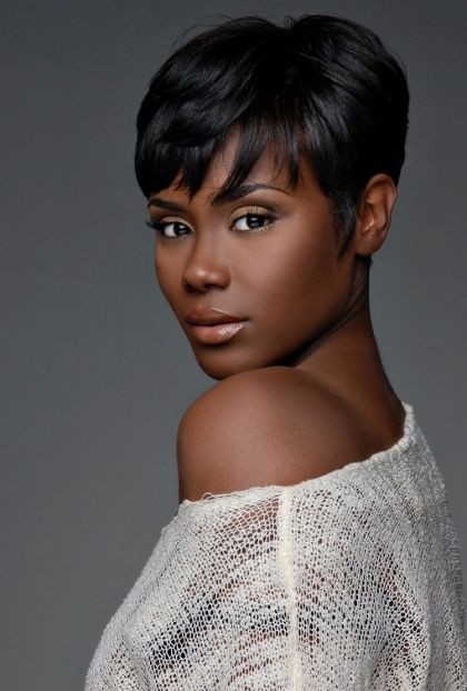 Les 23 plus belles coupes courtes pour femme noire 9