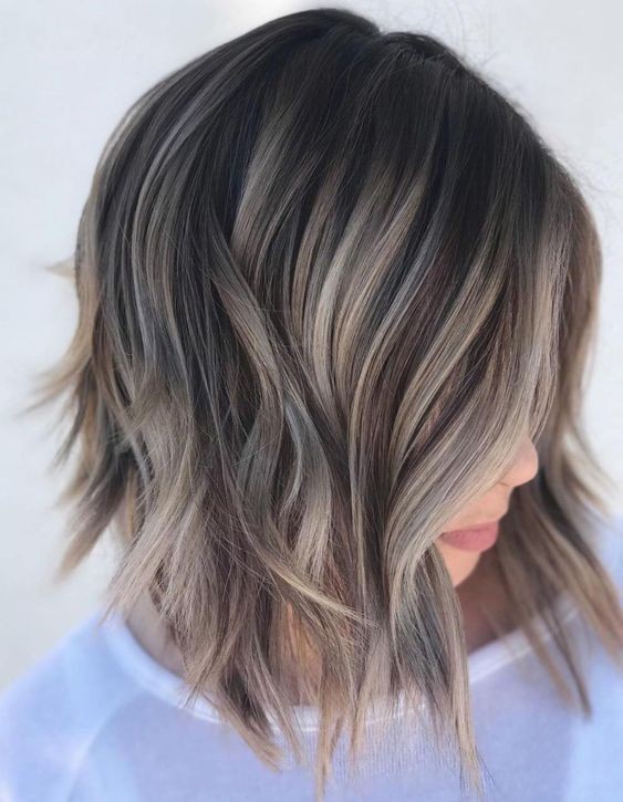 Gray Hair Balayage: The 17 Most Beautiful Models! 9 Gray Hair Balayage: The 17 Most Beautiful Models! 9