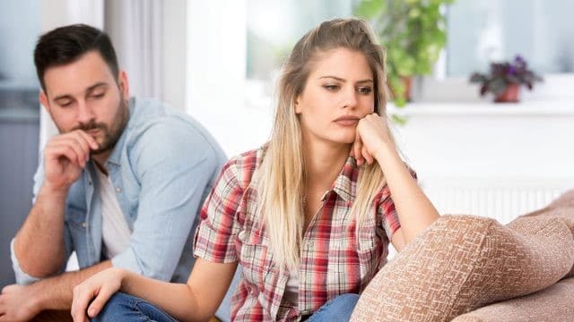 Homme Bélier Qui Revient Tout Le Temps