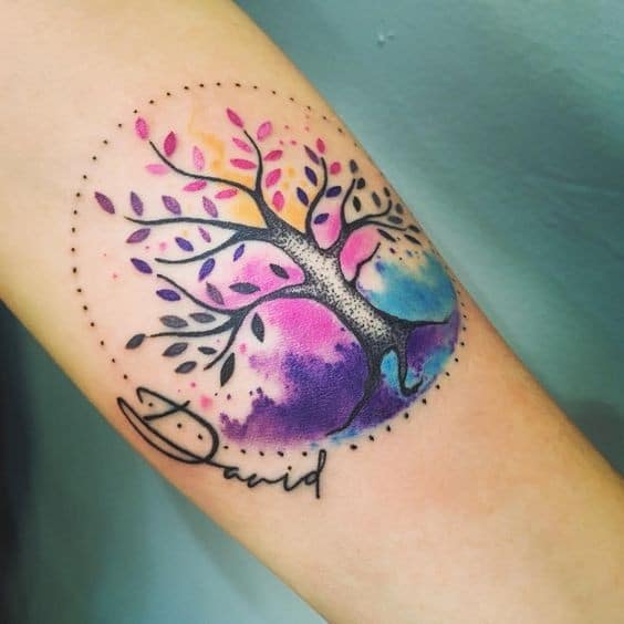 22 Tatouages arbre de vie avec prénom & Significations 21