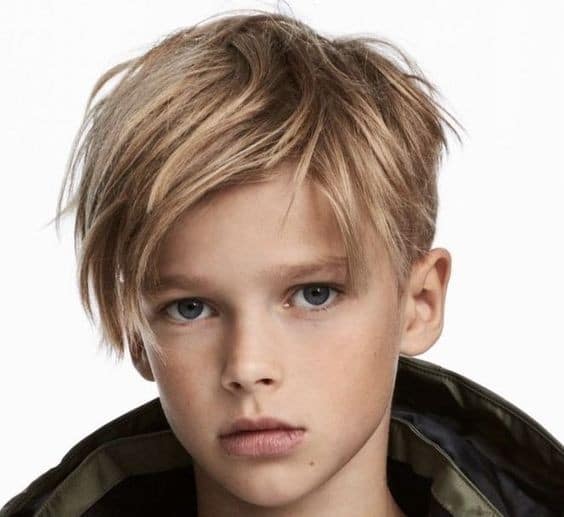 Coupe de cheveux garçon 10 ans : Nos 20 Modèles Tendances en 2023 5