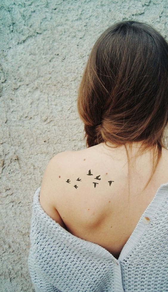 39 Top idées de tatouages pour femme en 2024 23