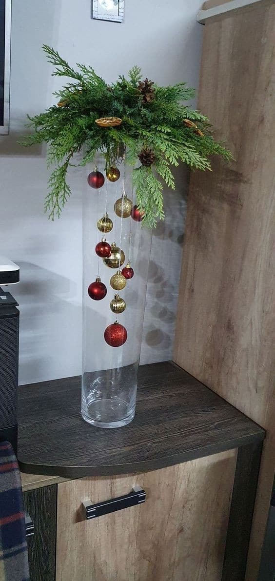 10 Décorations de Noël avec un grand vase en verre 1