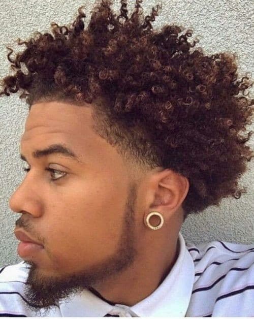 50 Coupes Curly hair pour homme en 2023 13