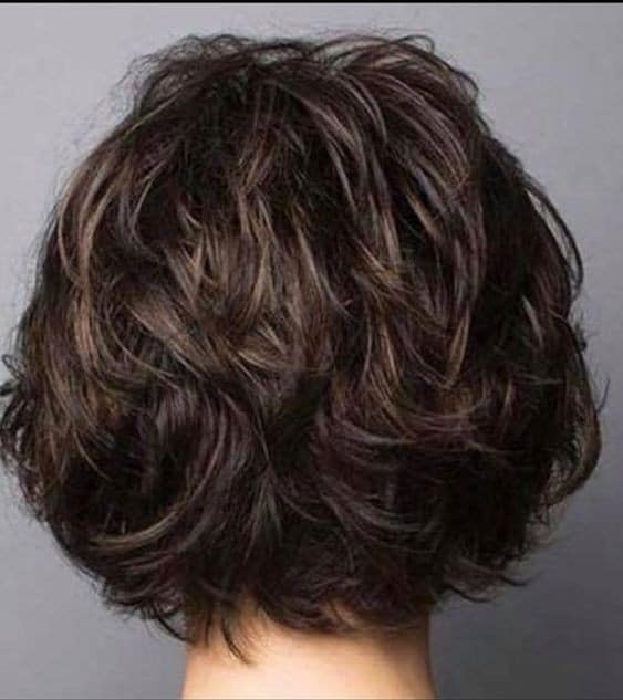 33 Coupes de cheveux femme mi-long en 2023 24