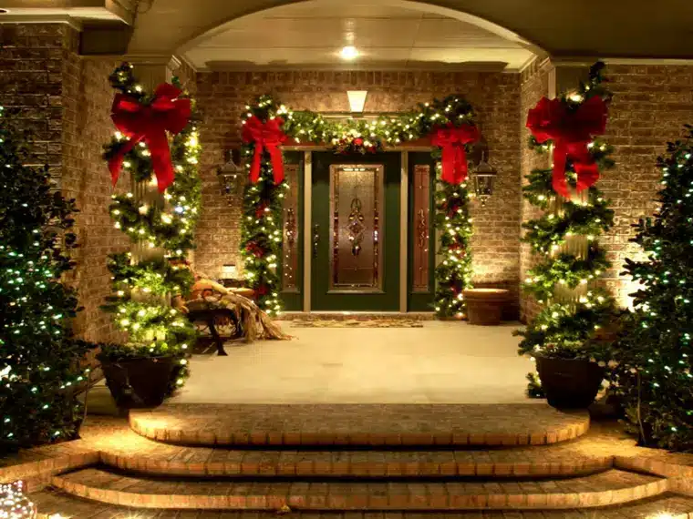 16 Décorations de Noël pour Embellir Votre Porte d'Entrée 14