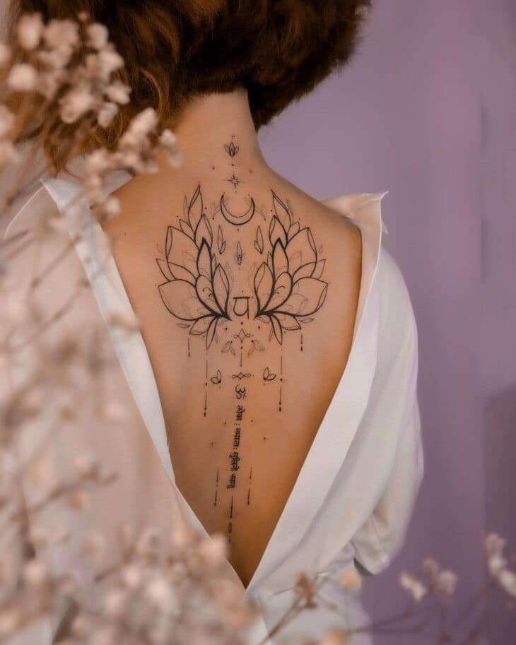 70 Tatouages fleur de lotus pleins de beauté et de symbolisme 53