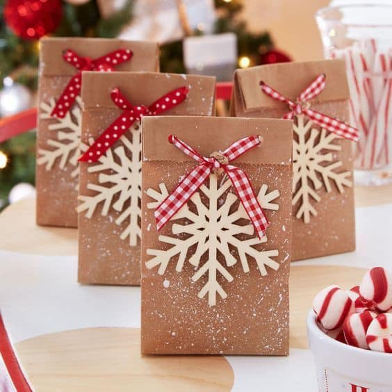 15 Idées Originales pour Emballer vos Cadeaux de Noël 2