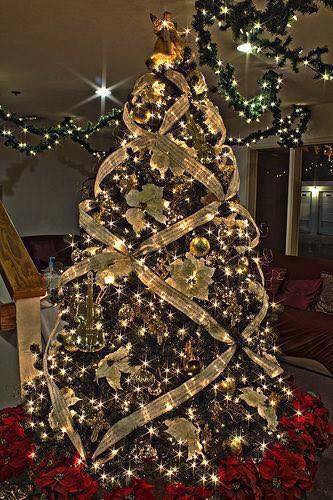 18 idées pour décorer votre arbre ce prochain Noël 13