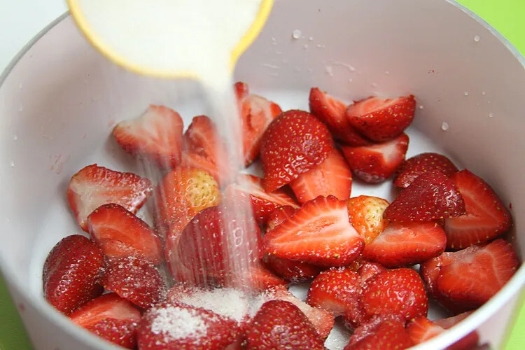 6 Astuces pour conserver les fraises fraîches plus longtemps 6