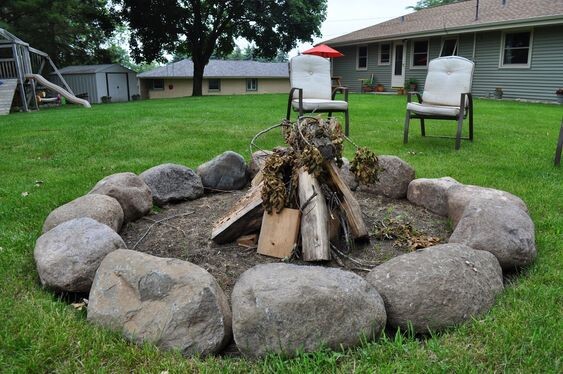 7 types de pierres à utiliser pour un espace barbecue ou un coin feu de camp 5